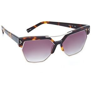 Kendall + Kylie - Melrose Sunglasses - NIB